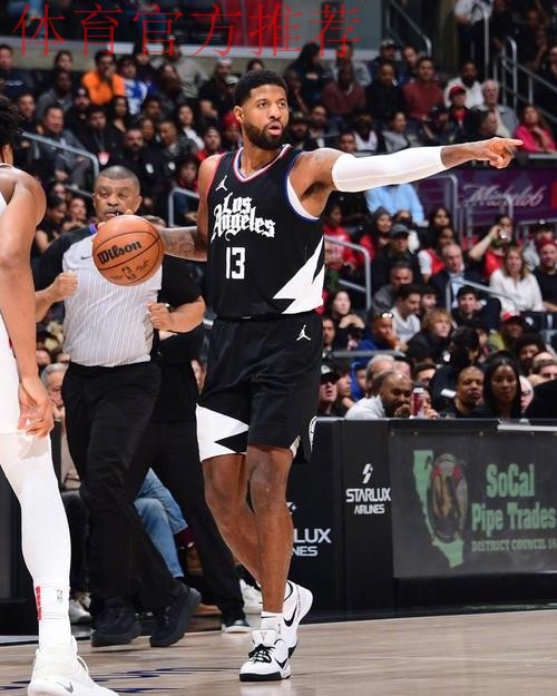 今夕是何年?保罗-乔治非要说是2019年! 今夕是何年?保罗-乔治非要说是2019年!